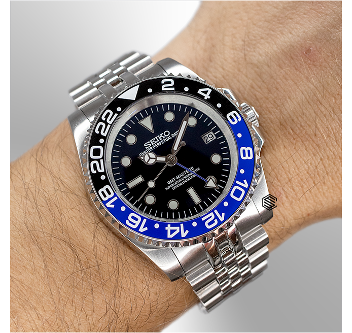 Premium GMT Batman 42mm - Seiko Mod