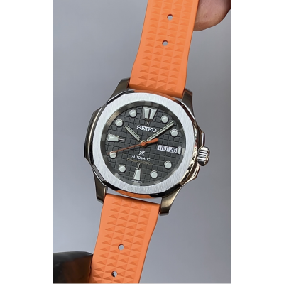 Seikonaut Orange & Waffle - Seiko Mod