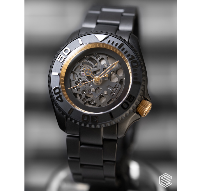 Black Master Gold - Seiko Mod